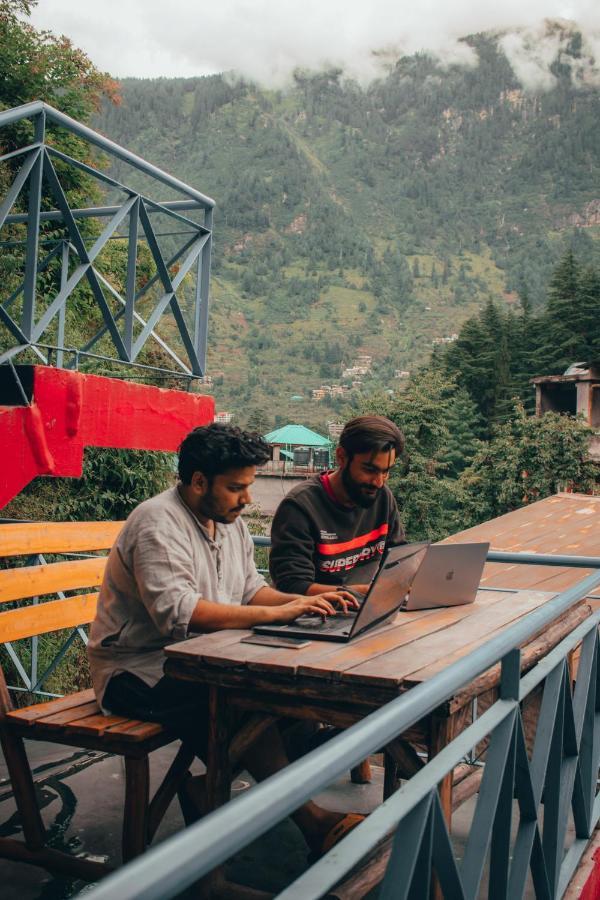 A Pousada Moustache Manali Exterior foto